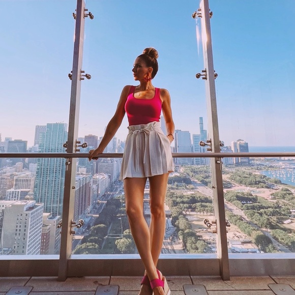 Meet your Posher, Alicia - Picture 2 of 12